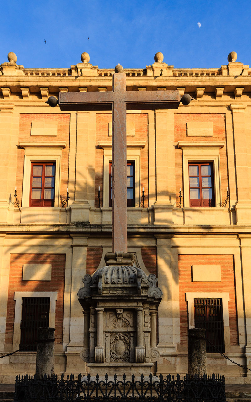 Cruz del Juramento de la Plaza del Triunfo
