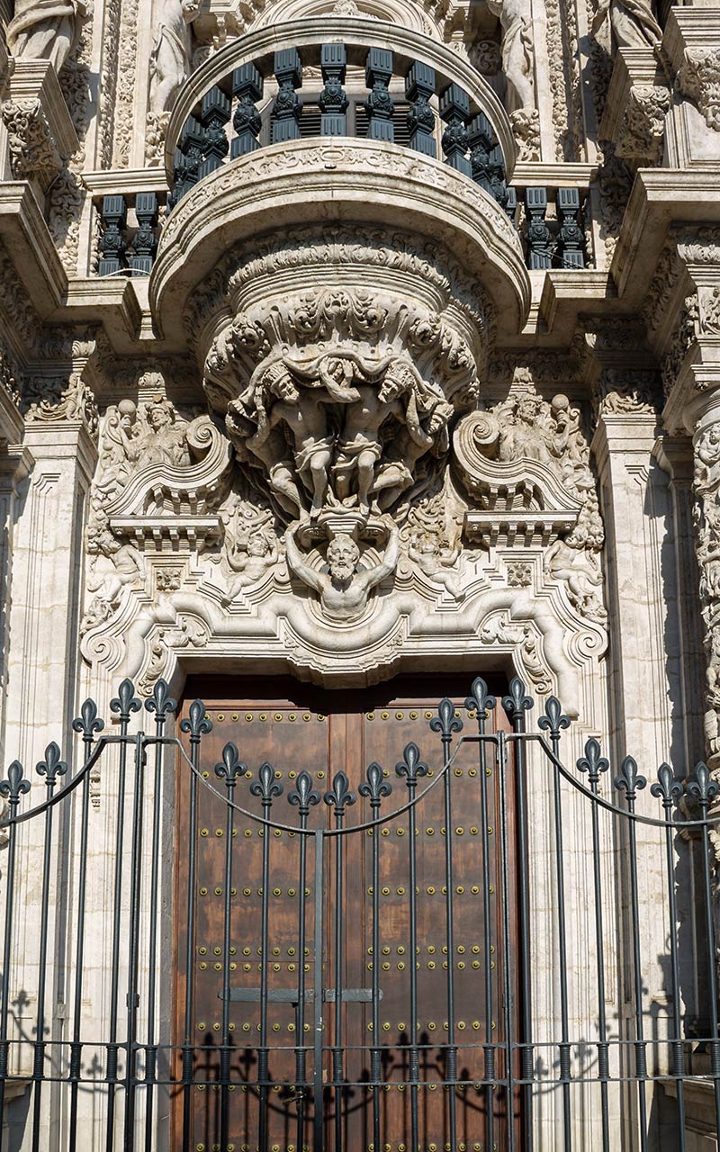 Puerta principal del Palacio de San Telmo